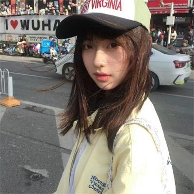 饥饿的狮子